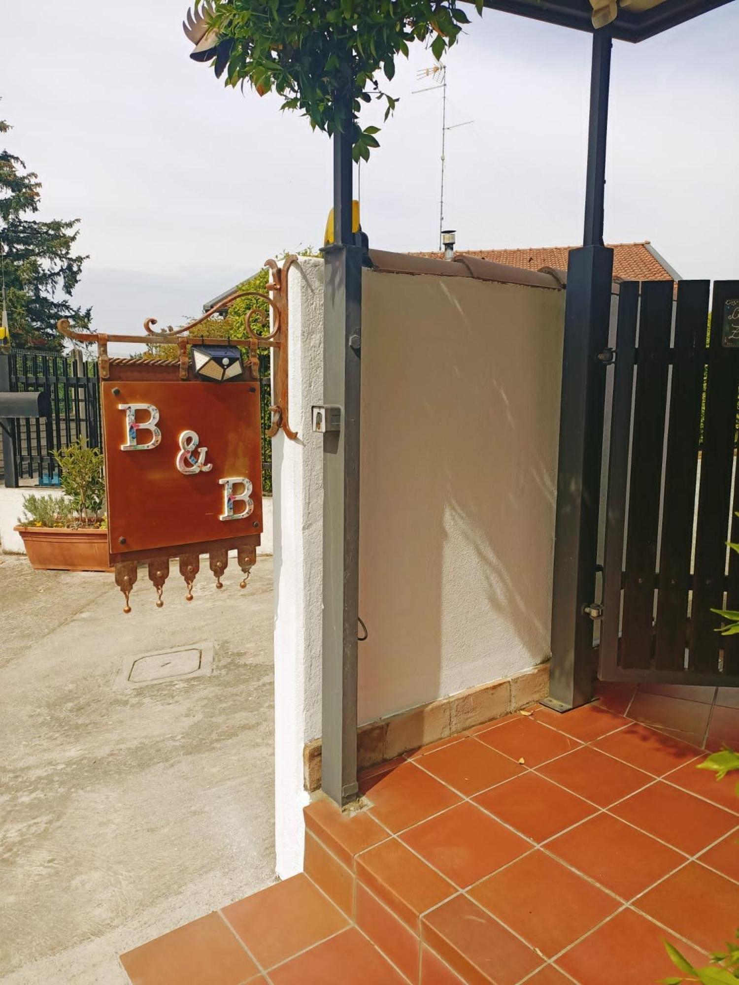 Villa Sabry Turriaco Eksteriør billede